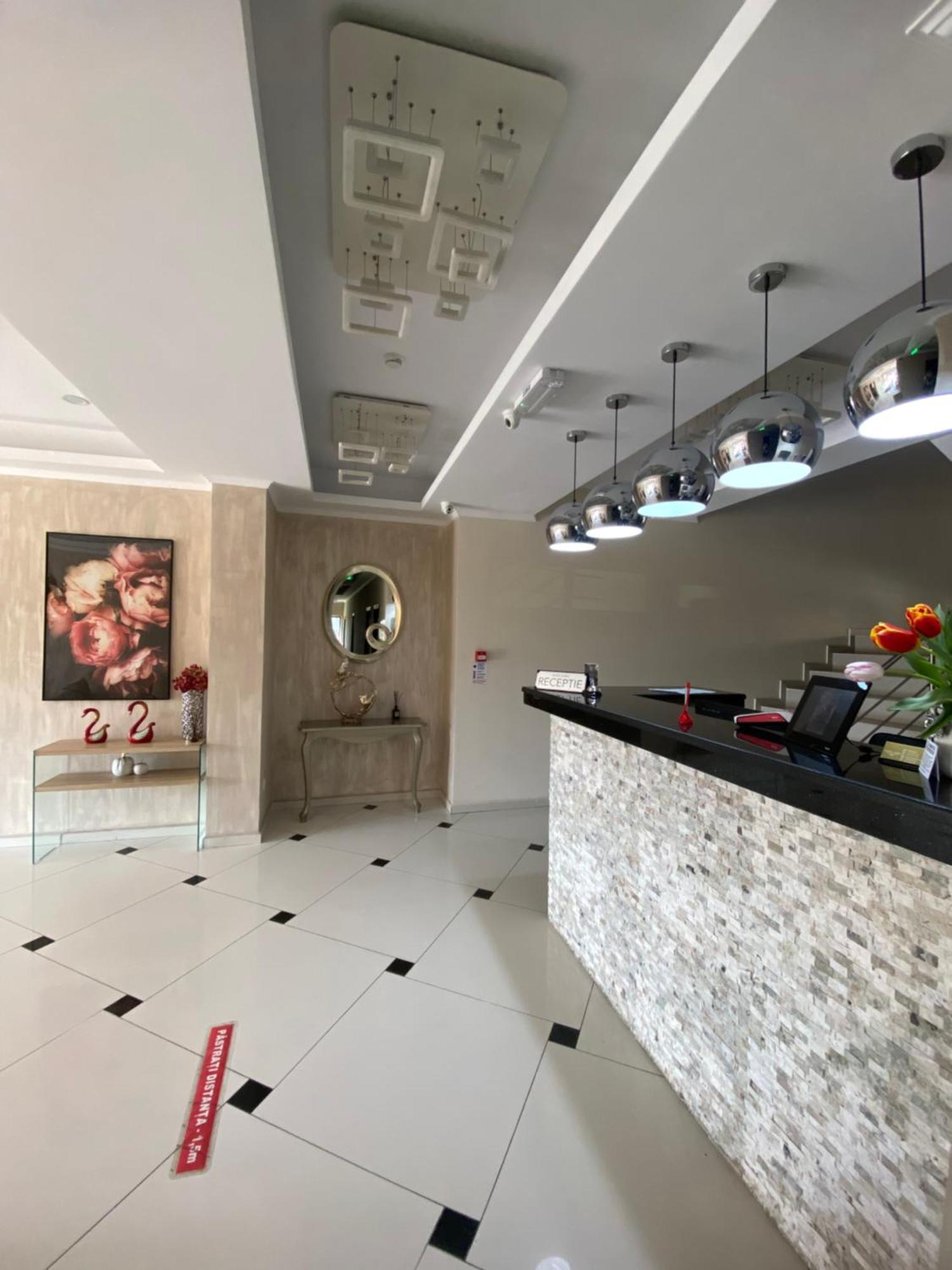 Hotel Terra Iasi Valea Lupului  Esterno foto